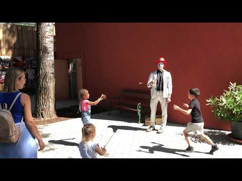 Parti arc - rendezvényre interaktív műsor